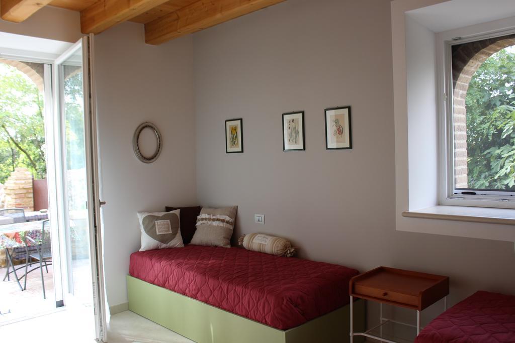 Ferienwohnung Giardino Degli Ulivi Caprino Veronese Exterior foto